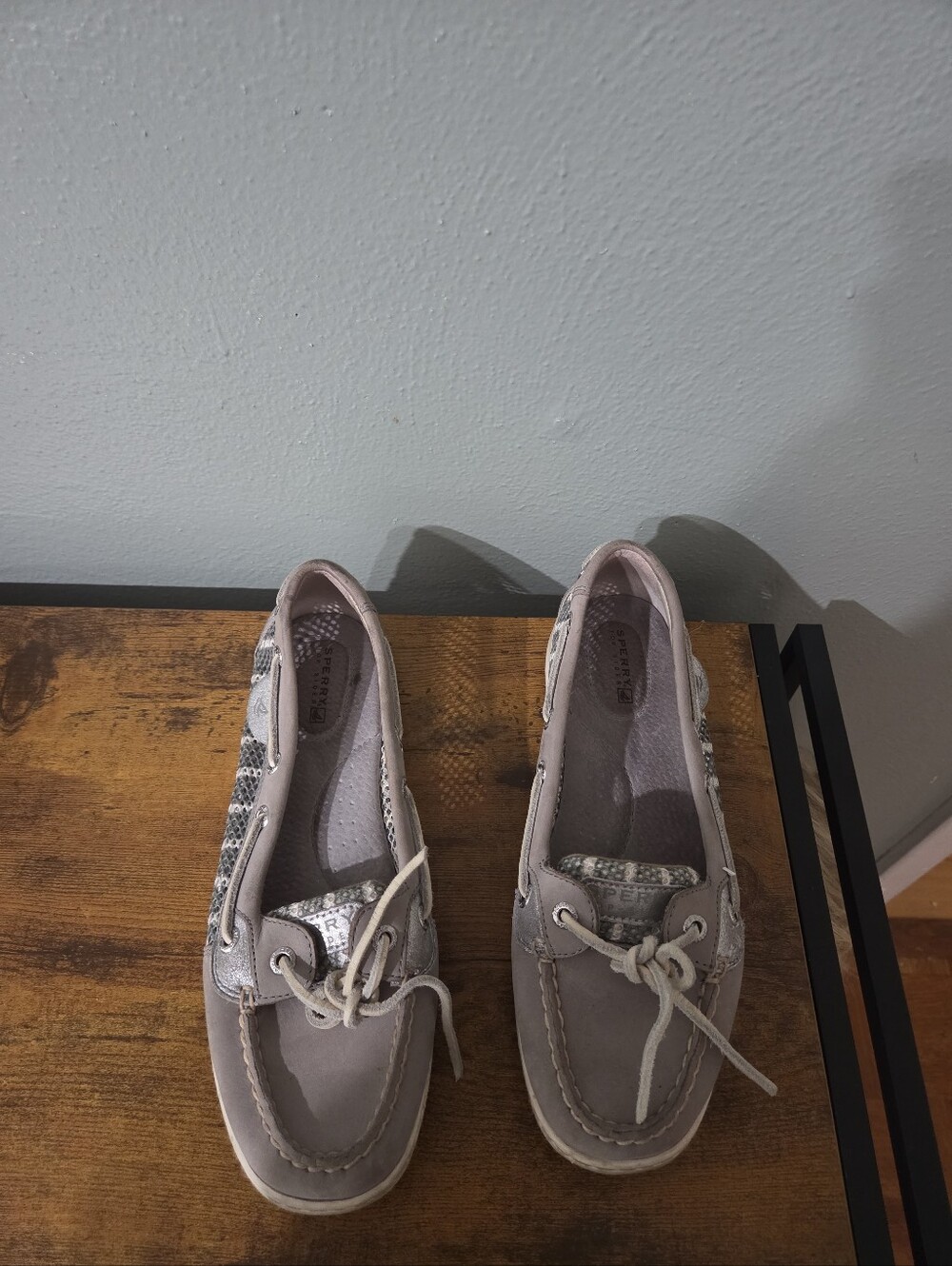 Sperry Women’s  Leather Top Sider.  7.5